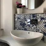 Dimor'a Bed and Breakfast