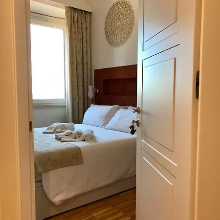 לינה וארוחת בוקר Dimor'a 4*