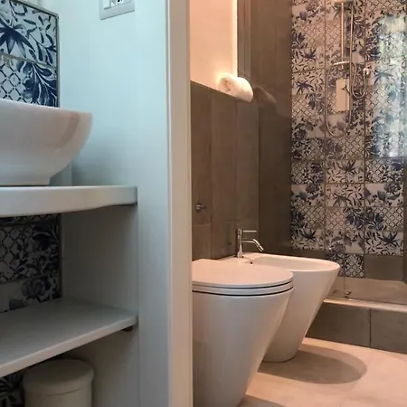 לינה וארוחת בוקר Dimor'a 4*