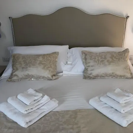 Dimor'a לינה וארוחת בוקר פיטיליאנו