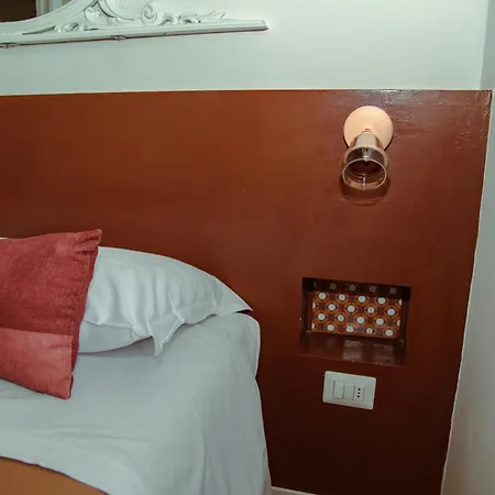 فندق مبيت وإفطار Dimor'a 3*