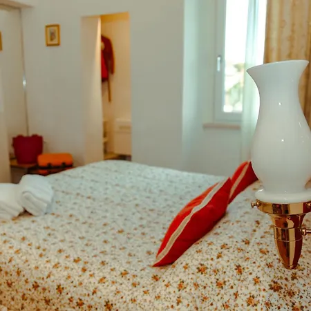 Dimor'a فندق مبيت وإفطار بيتيجليانو